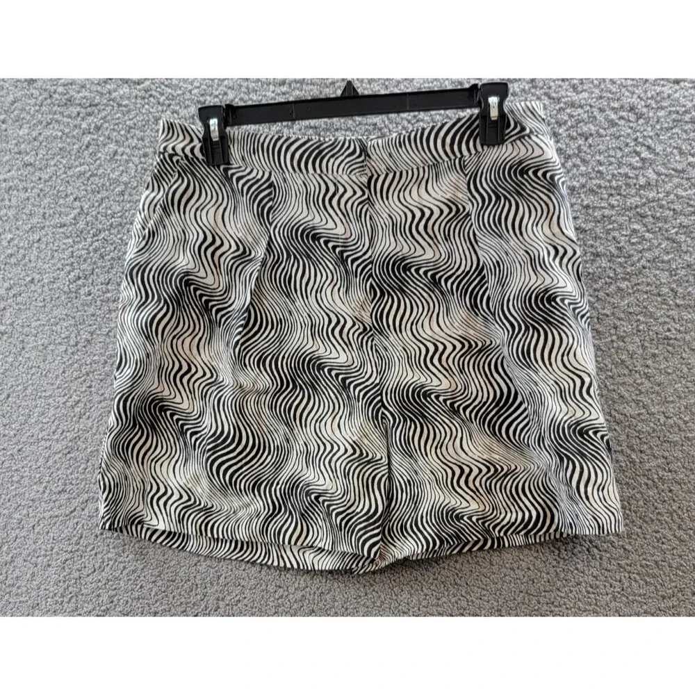 Barbour Romy Linen Blend Shorts Women's 12 Monochrome Zip Fly Hook & Bar Closure